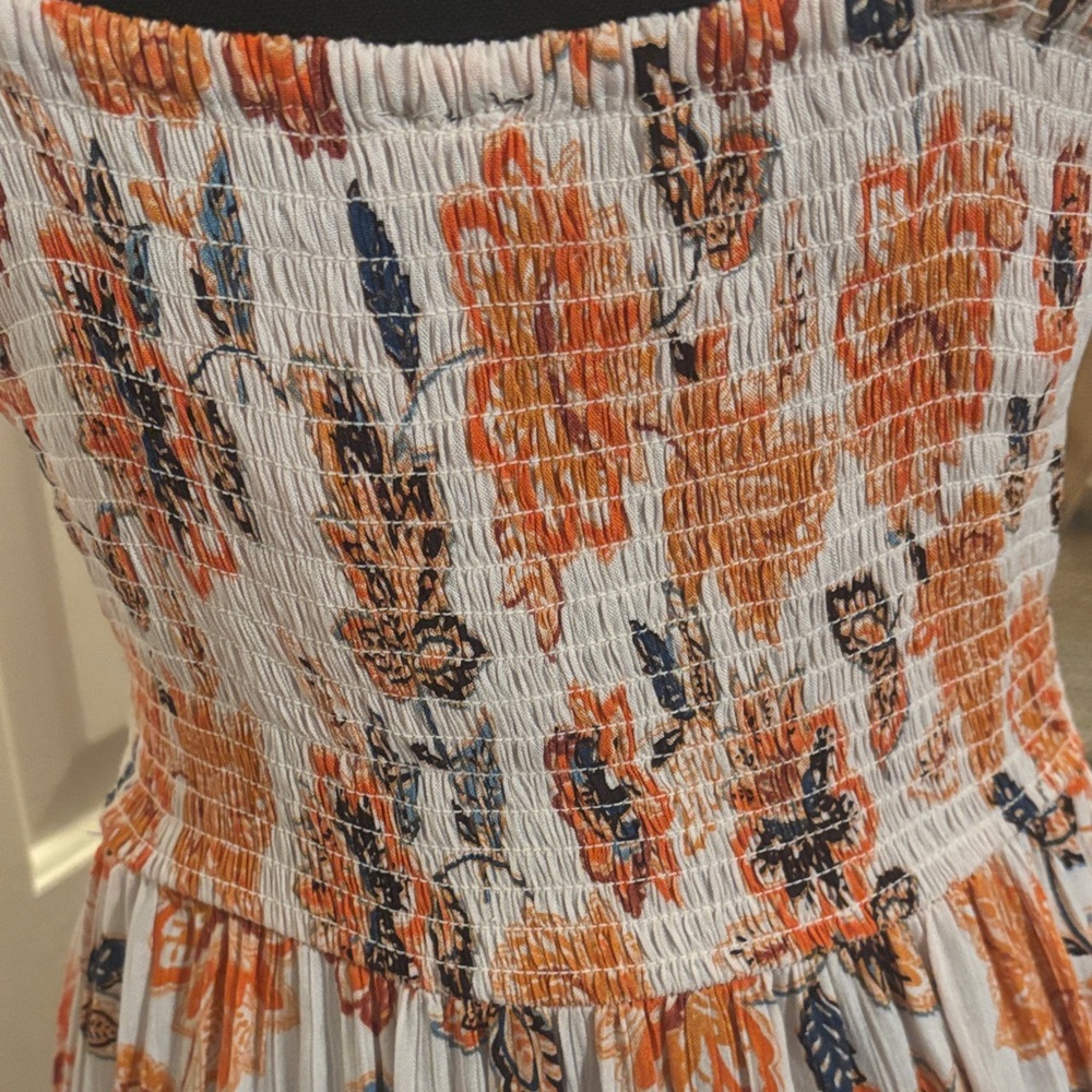 Angie Floral Maxi Dress with Orange and White - Picture 5 of 7